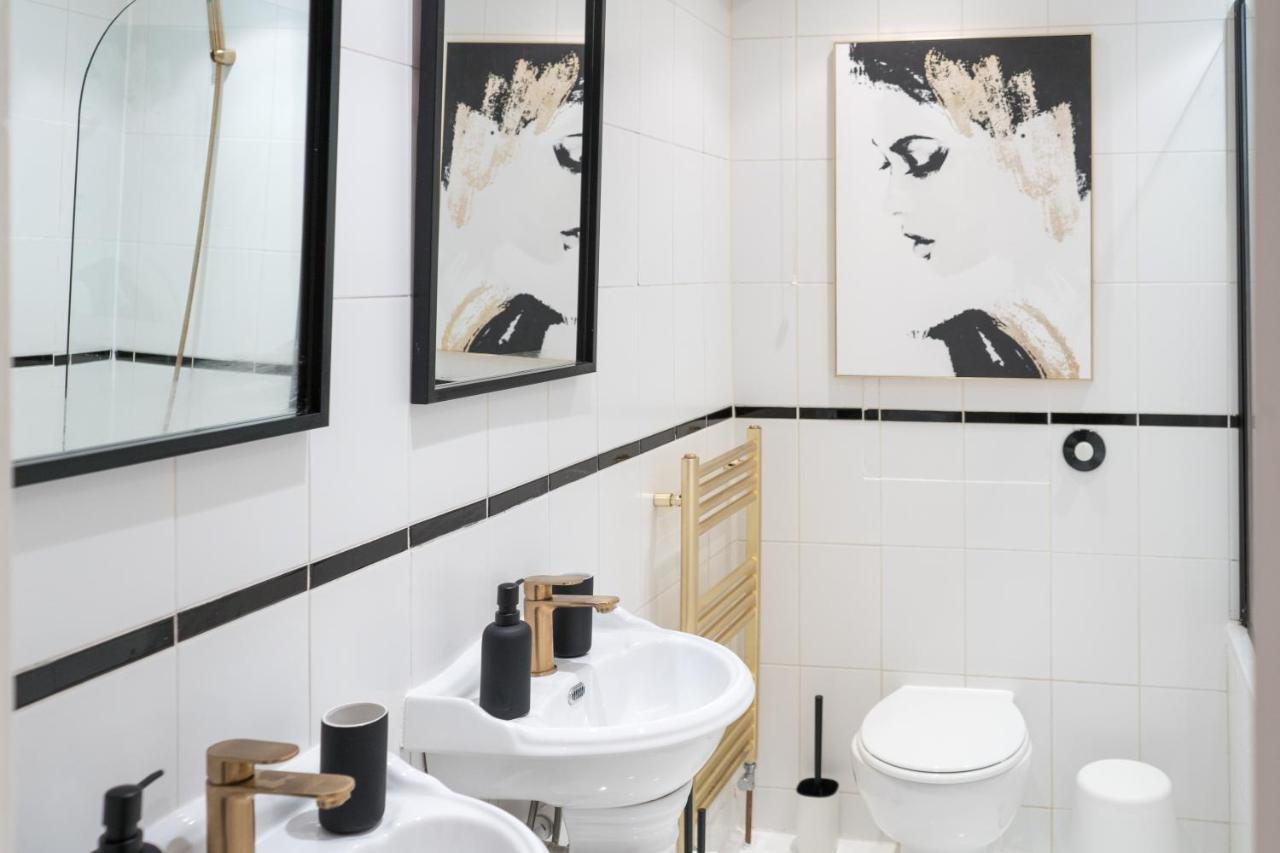 Camden Luxury Flat With Private Patio Apartment Londra Exterior foto